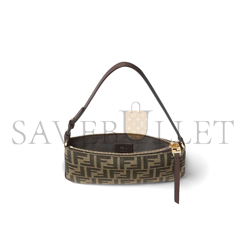 F**di flat baguette pouch 8m0536a98pf1gl7 (20*12*2cm)